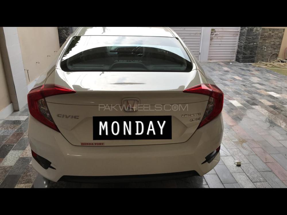 Honda Civic 2018 for Sale in Lahore Honda Civic 2018 for Sale in Lahore Image-2