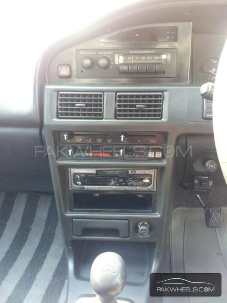 Toyota Corolla 1992 for Sale in Karachi Toyota Corolla 1992 for Sale in Karachi Image-2