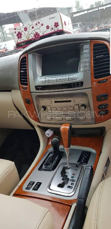 Toyota Land Cruiser 2003 for Sale in Sargodha Toyota Land Cruiser 2003 for Sale in Sargodha Image-9