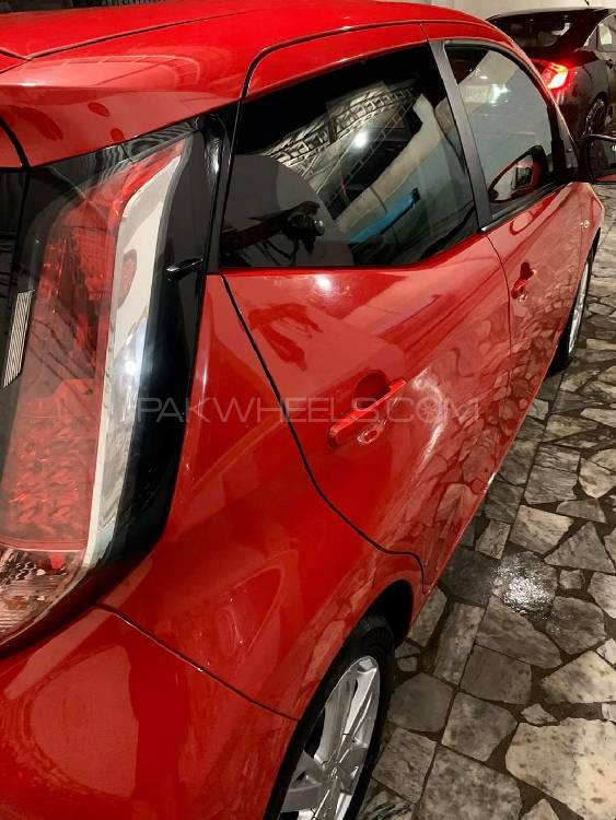 Toyota Vitz 2015 for Sale in Peshawar Toyota Vitz 2015 for Sale in Peshawar Image-10