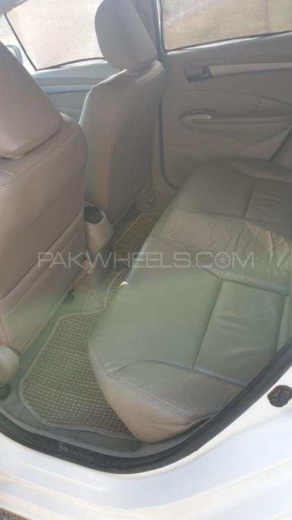 Honda City 2013 for Sale in Lahore Honda City 2013 for Sale in Lahore Image-12