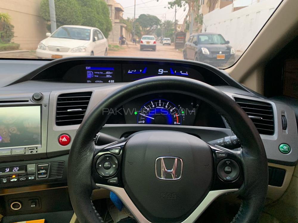 Honda Civic 2014 for Sale in Karachi Honda Civic 2014 for Sale in Karachi Image-12