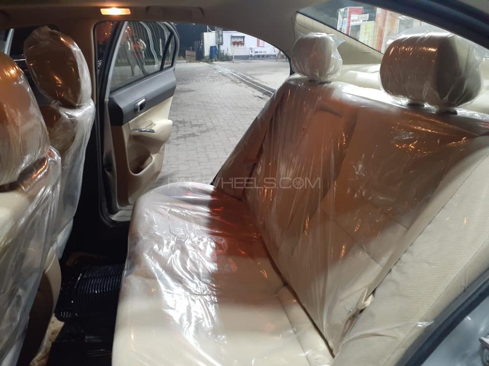 Honda Civic 2011 for Sale in Gujranwala Honda Civic 2011 for Sale in Gujranwala Image-15