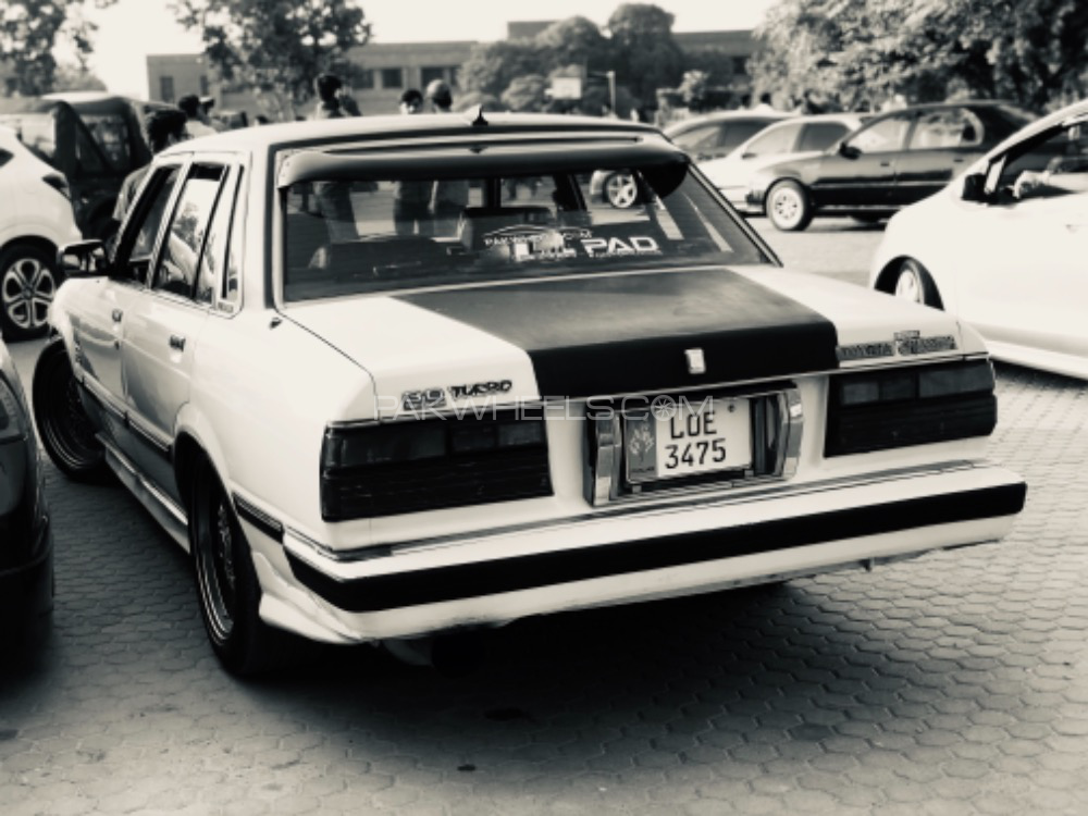 ٹویوٹا کریسیڈا - 1982  ٹویوٹا کریسیڈا - 1982  Image-7