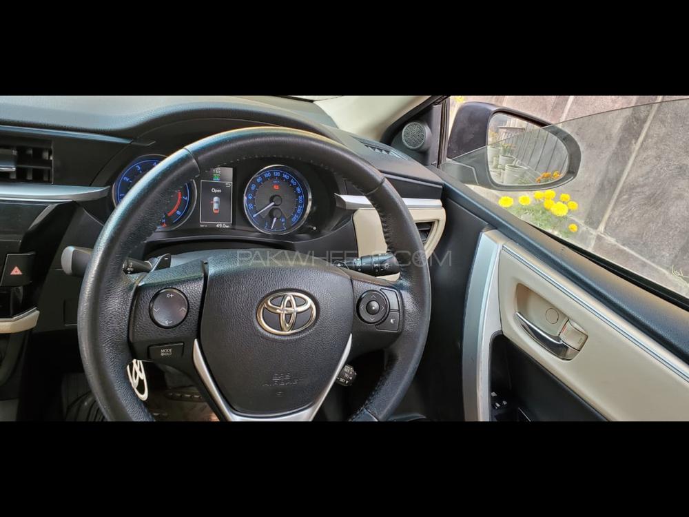 Toyota Corolla 2016 for Sale in Lahore Toyota Corolla 2016 for Sale in Lahore Image-9