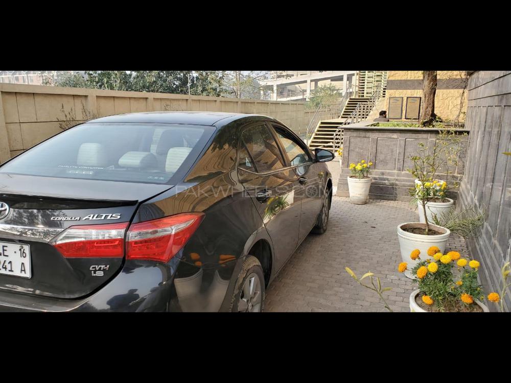 Toyota Corolla 2016 for Sale in Lahore Toyota Corolla 2016 for Sale in Lahore Image-11