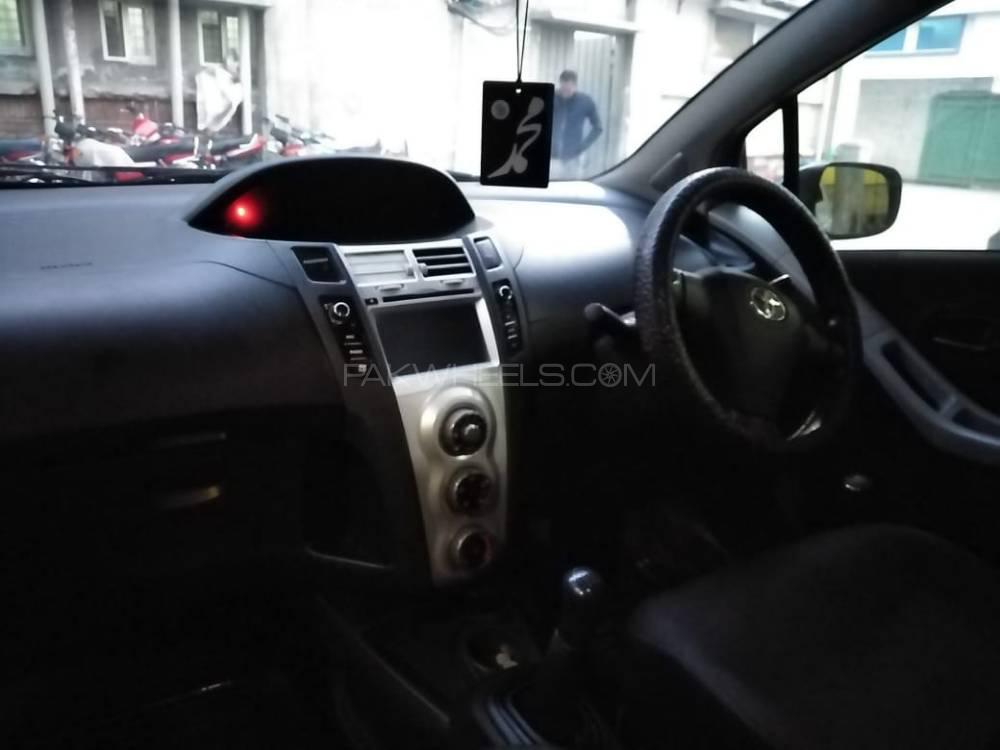 Toyota Vitz 2006 for Sale in Lahore Toyota Vitz 2006 for Sale in Lahore Image-6