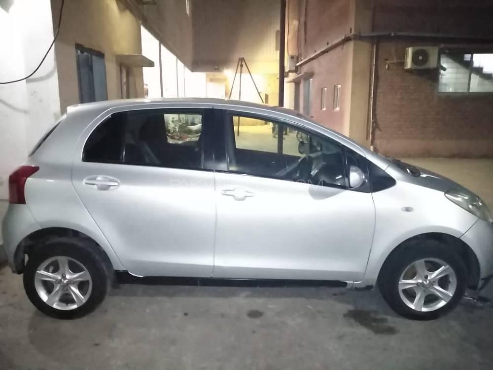 Toyota Vitz 2006 for Sale in Lahore Toyota Vitz 2006 for Sale in Lahore Image-10