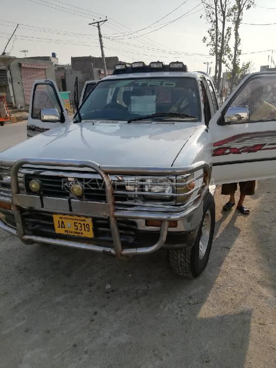 Toyota Hilux 1989 for Sale in Charsadda Image-1