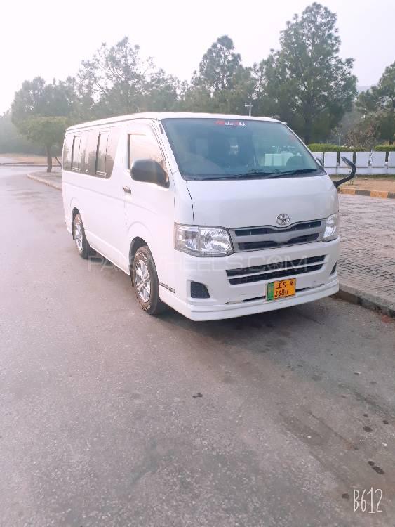 Toyota Hiace 2010 for Sale in Mirpur A.K. Image-1