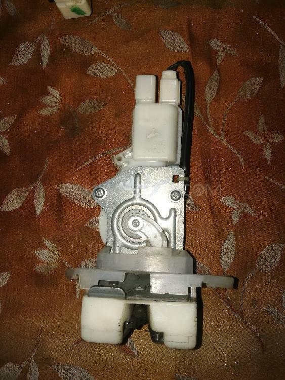 swift diggi lock for sale in Lahore Image-1