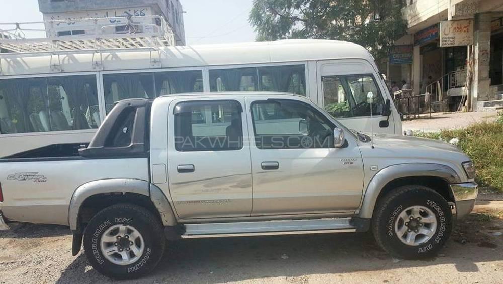 ٹویوٹا ہائیلکس 2004 for Sale in اسلام آباد ٹویوٹا ہائیلکس 2004 for Sale in اسلام آباد Image-6