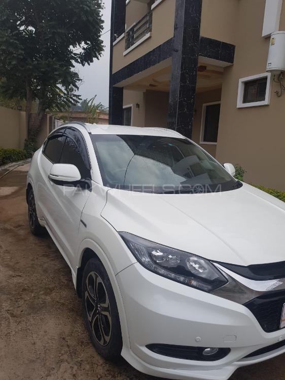 Honda Vezel 2015 for Sale in Kotli Ak Honda Vezel 2015 for Sale in Kotli Ak Image-8