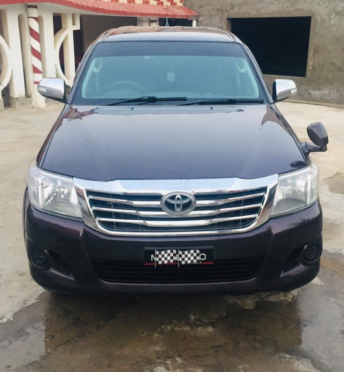 Toyota Hilux 2012 for Sale in Mian Wali Toyota Hilux 2012 for Sale in Mian Wali Image-3