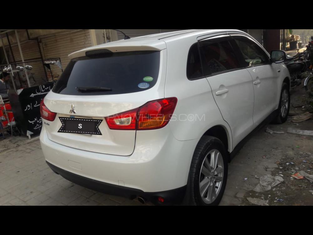 Mitsubishi Rvr 2013 for Sale in Islamabad Mitsubishi Rvr 2013 for Sale in Islamabad Image-3
