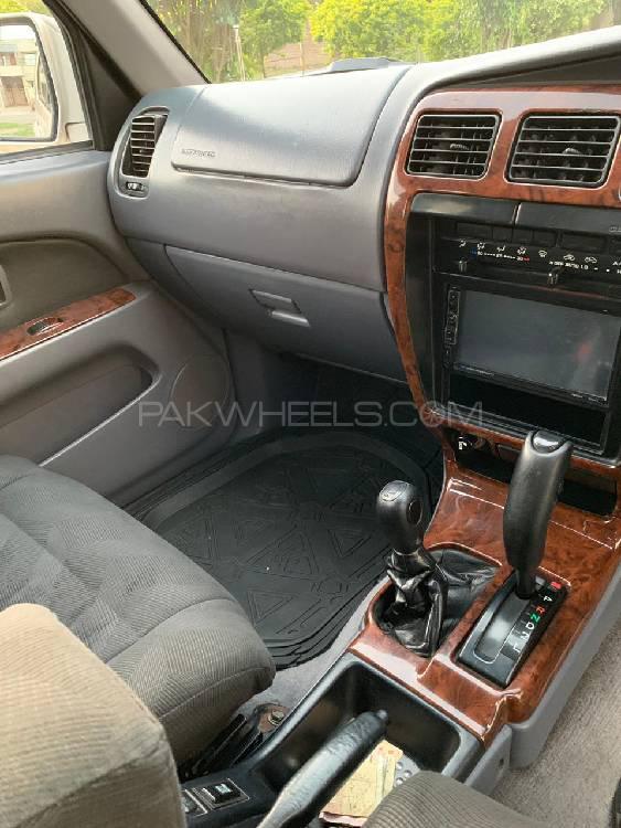 Toyota Surf 1996 for Sale in Peshawar Toyota Surf 1996 for Sale in Peshawar Image-12