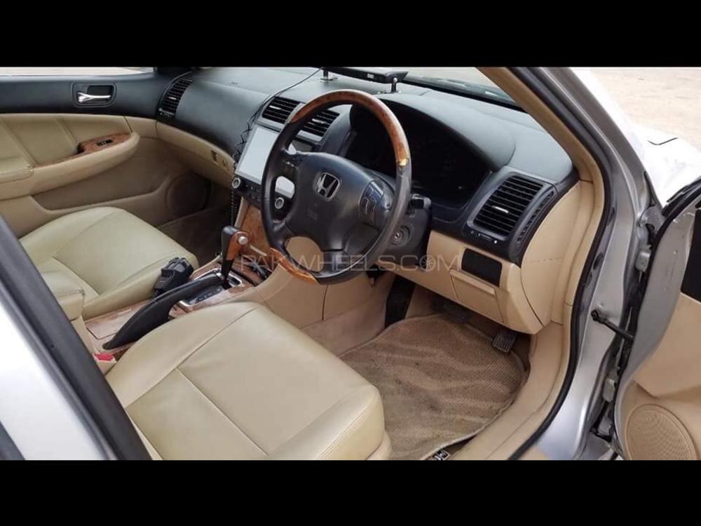 Honda Accord 2005 for Sale in Karachi Honda Accord 2005 for Sale in Karachi Image-8