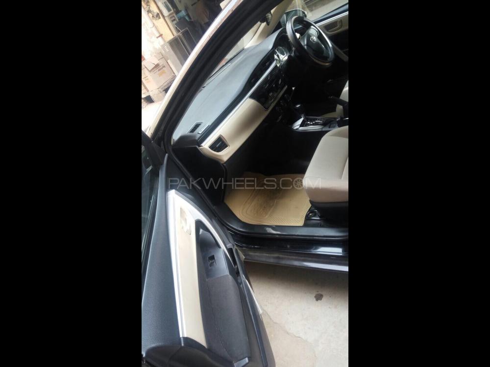 Toyota Corolla 2015 for Sale in Rawalpindi Toyota Corolla 2015 for Sale in Rawalpindi Image-11