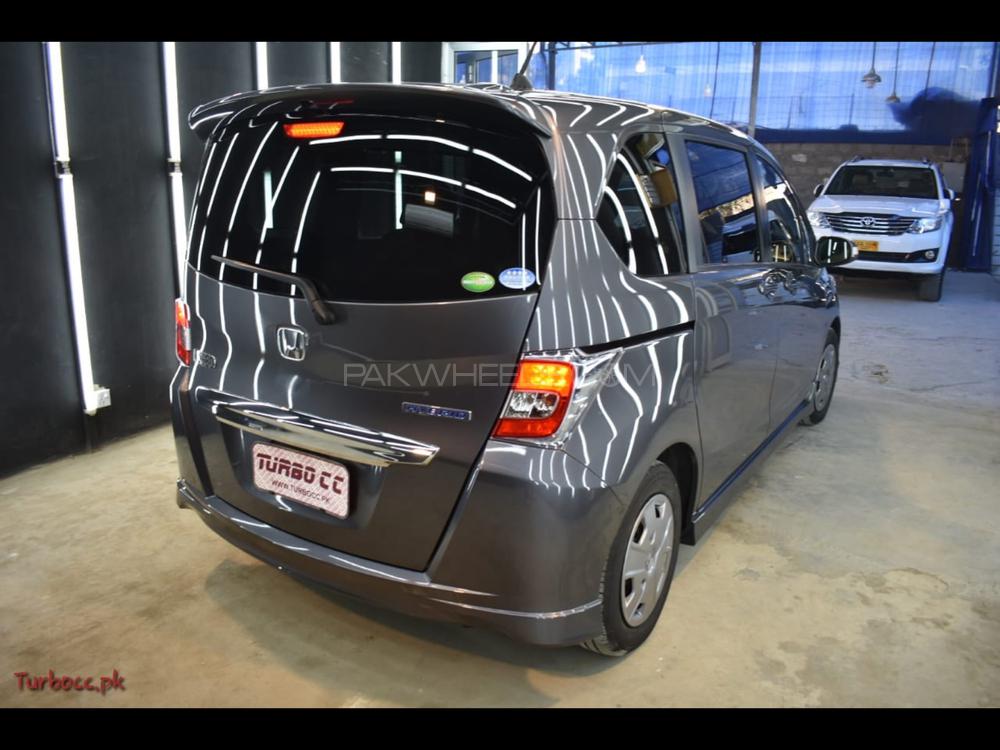 Honda Freed 2014 for Sale in Karachi Honda Freed 2014 for Sale in Karachi Image-14
