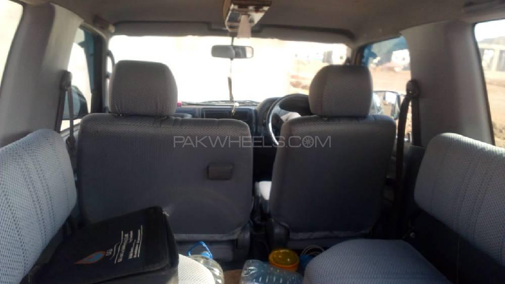 Toyota Prado 2002 for Sale in Rawalpindi Toyota Prado 2002 for Sale in Rawalpindi Image-4