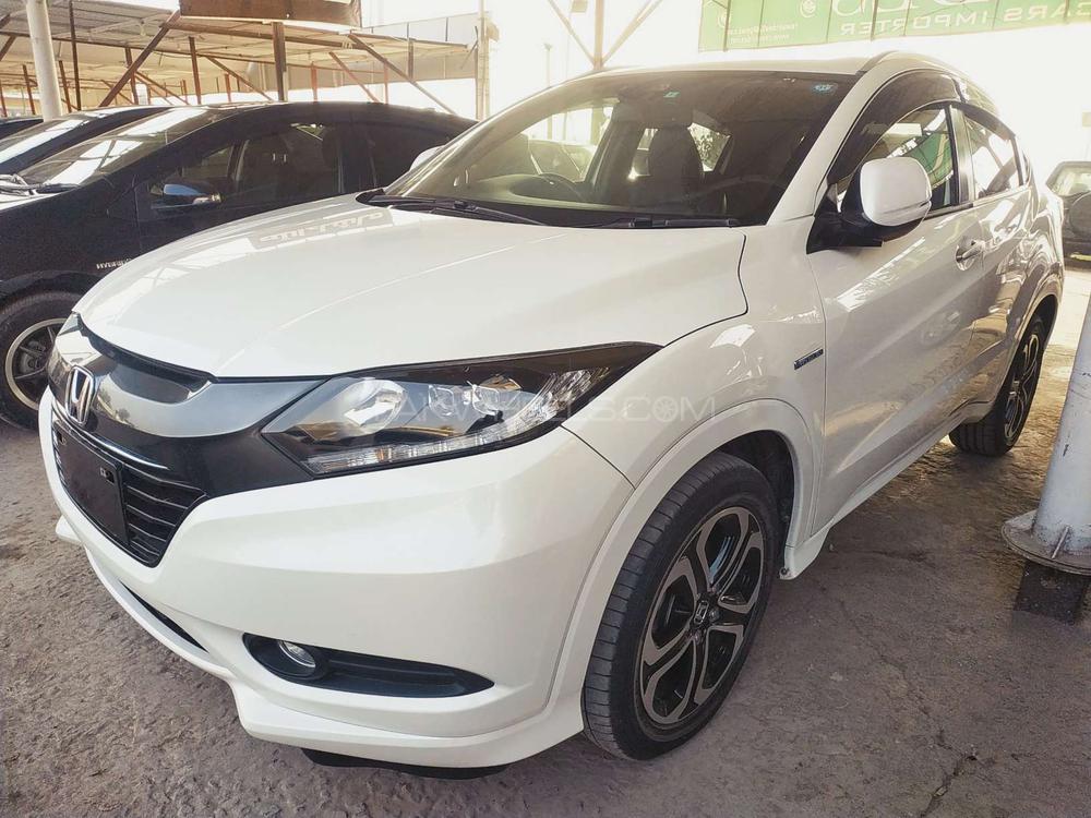 Honda Vezel 2015 for Sale in Rawalpindi Honda Vezel 2015 for Sale in Rawalpindi Image-2