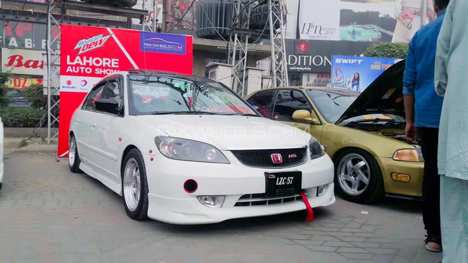Honda Civic - 2005  Honda Civic - 2005  Image-2