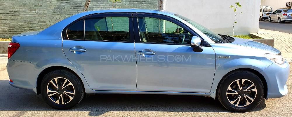 Toyota Corolla Axio 2015 for Sale in Karachi Toyota Corolla Axio 2015 for Sale in Karachi Image-8