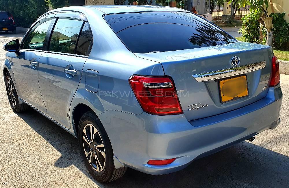 Toyota Corolla Axio 2015 for Sale in Karachi Toyota Corolla Axio 2015 for Sale in Karachi Image-4