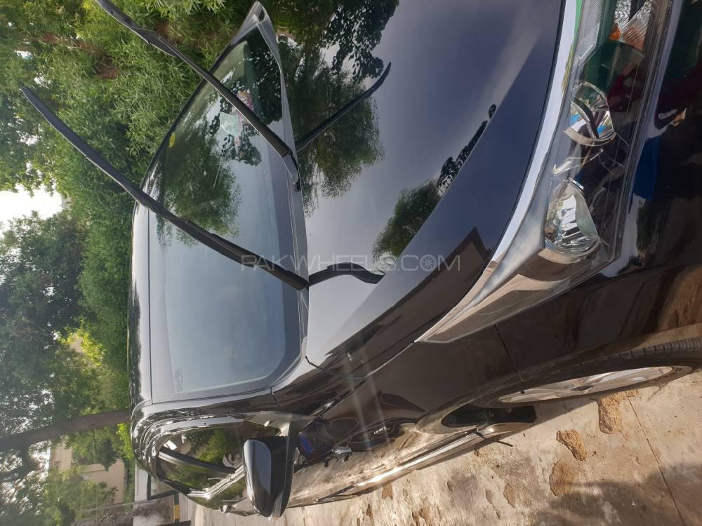 Toyota Corolla 2015 for Sale in Karachi Image-1
