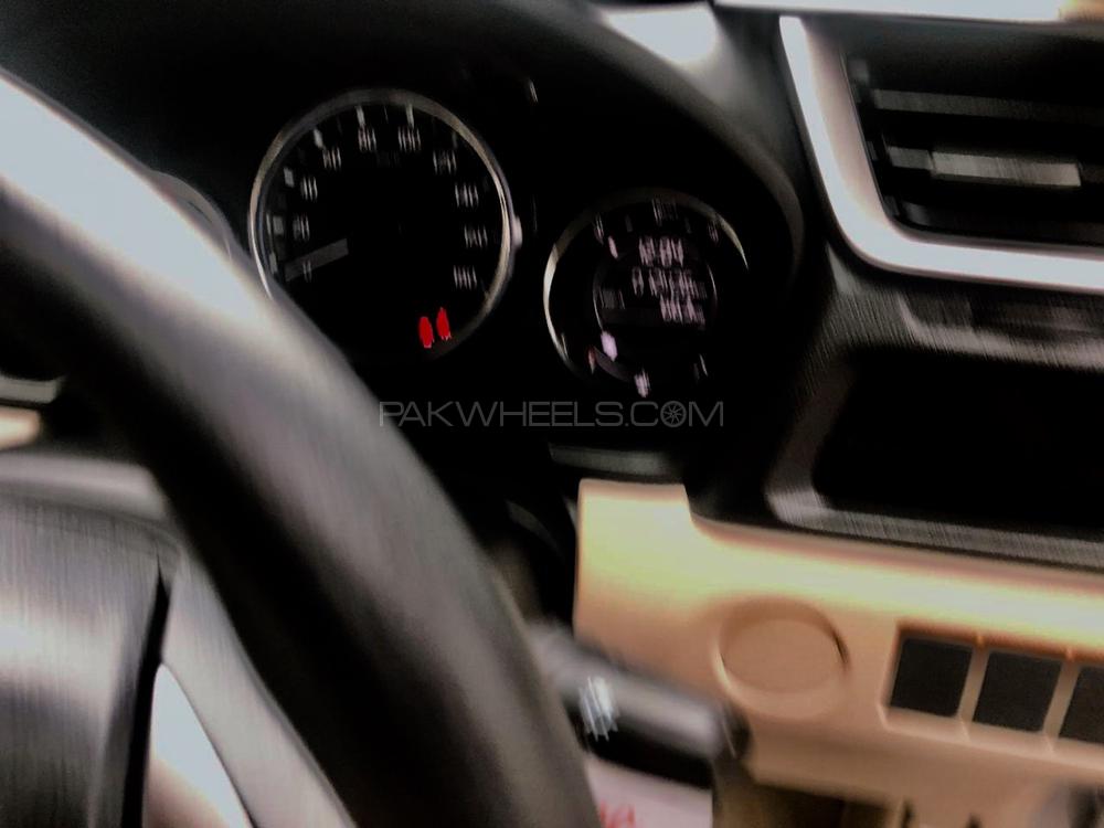 Honda BR-V 2018 for Sale in Sialkot Honda BR-V 2018 for Sale in Sialkot Image-9