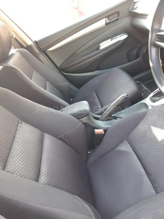 Honda City 2011 for Sale in Kohat Honda City 2011 for Sale in Kohat Image-5