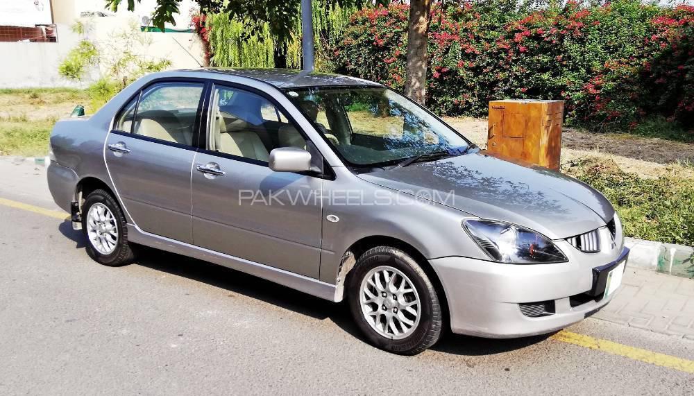 Mitsubishi Lancer 2005 for Sale in Lahore Mitsubishi Lancer 2005 for Sale in Lahore Image-6