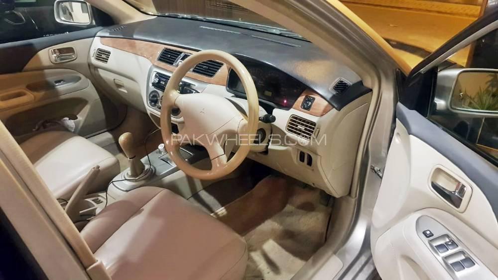 Mitsubishi Lancer 2005 for Sale in Lahore Mitsubishi Lancer 2005 for Sale in Lahore Image-9