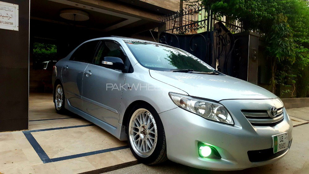 Toyota Corolla - 2010  Toyota Corolla - 2010  Image-4