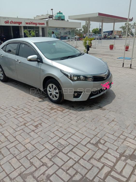 Toyota Corolla 2016 for Sale in Islamabad Image-1