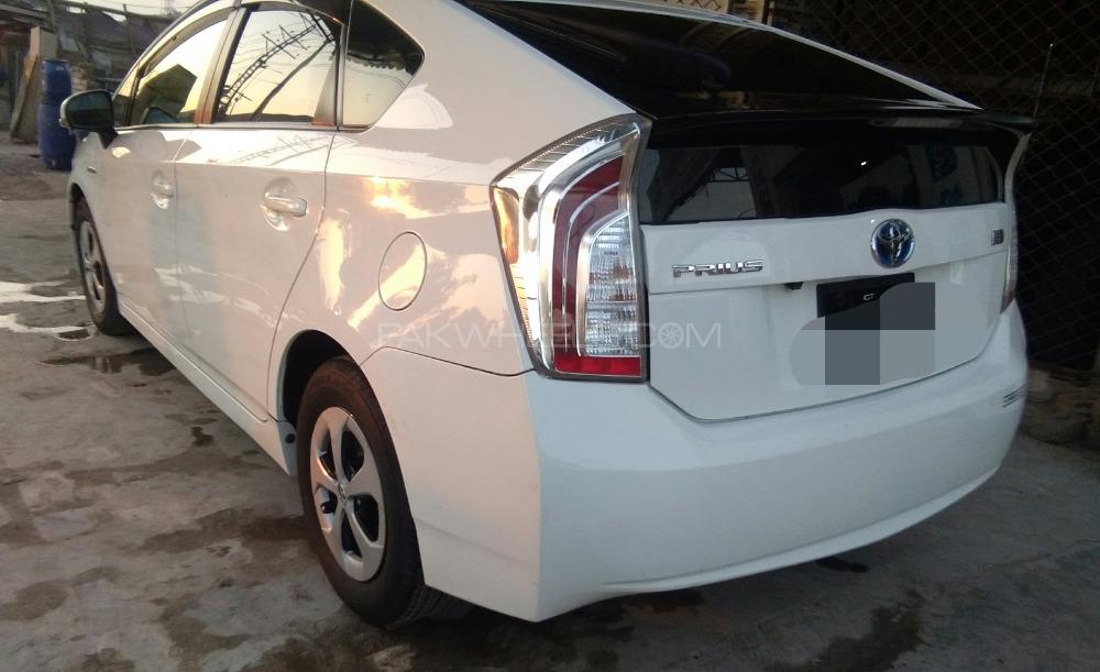 Toyota Prius 2013 for Sale in Islamabad Toyota Prius 2013 for Sale in Islamabad Image-3