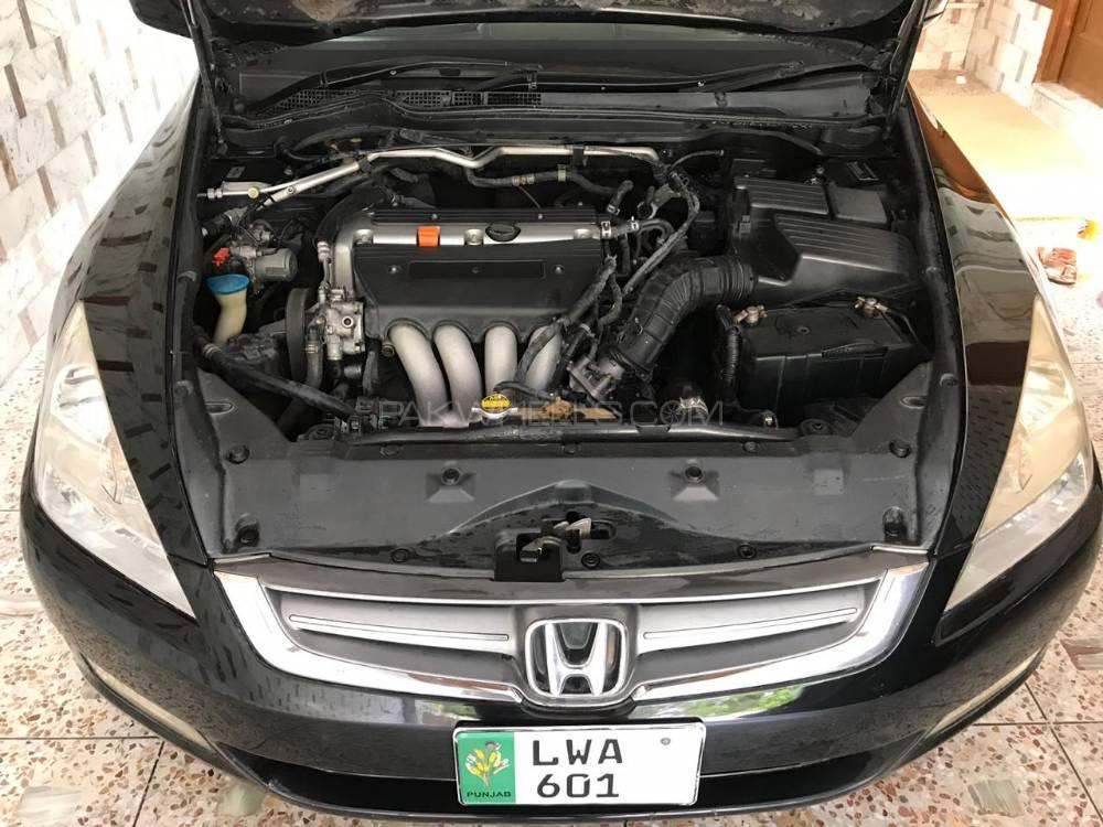 Honda Accord 2005 for Sale in Lahore Honda Accord 2005 for Sale in Lahore Image-4