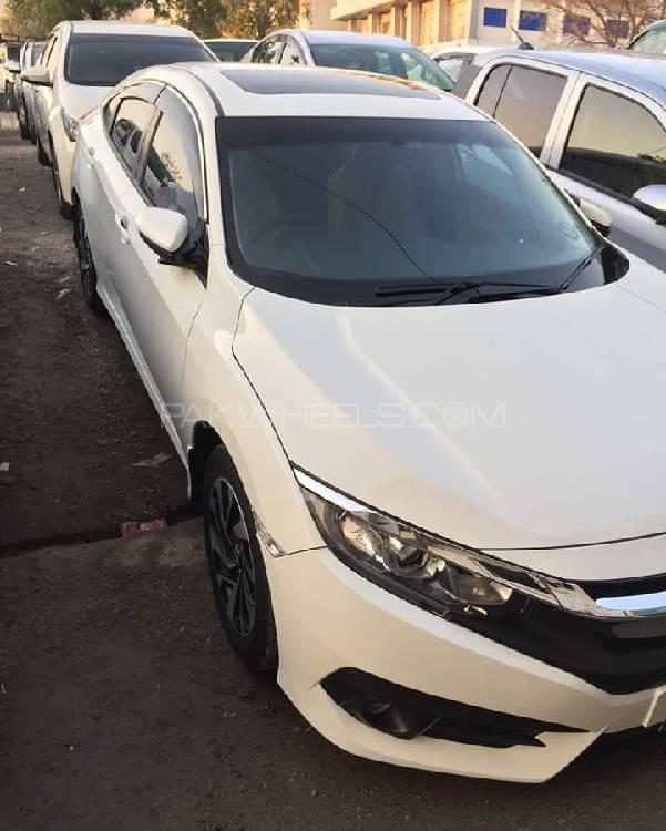 Honda Civic 2018 for Sale in Kohat Image-1