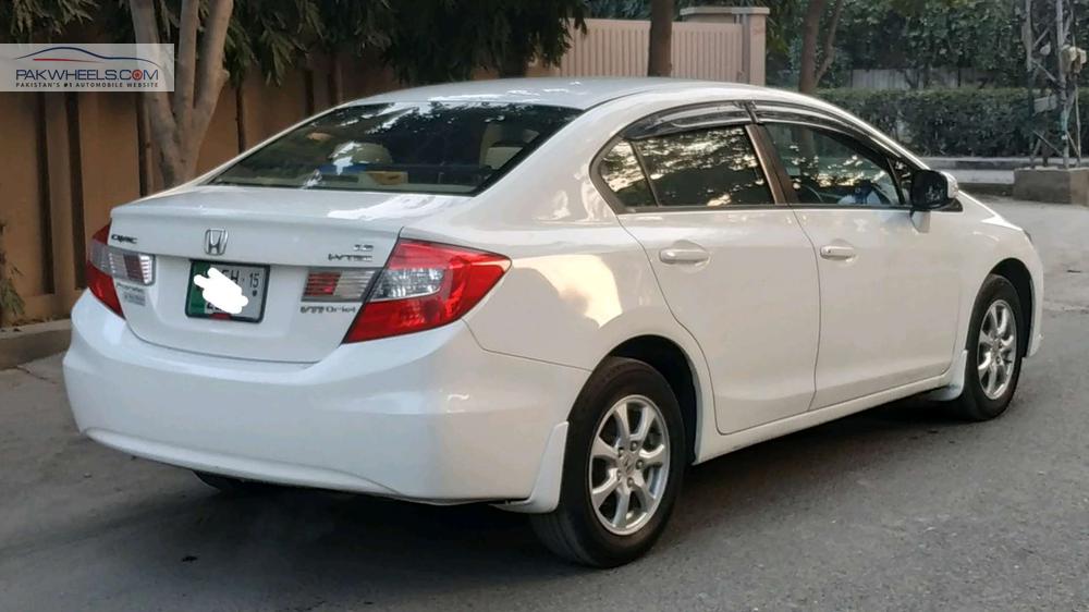 Honda Civic 2015 for Sale in Lahore Honda Civic 2015 for Sale in Lahore Image-4