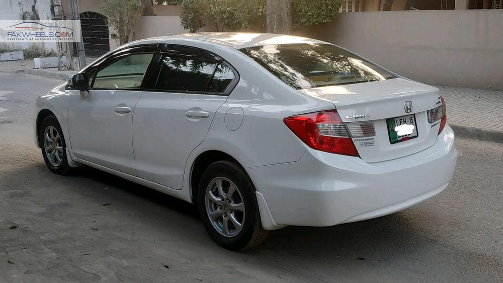 Honda Civic 2015 for Sale in Lahore Honda Civic 2015 for Sale in Lahore Image-5
