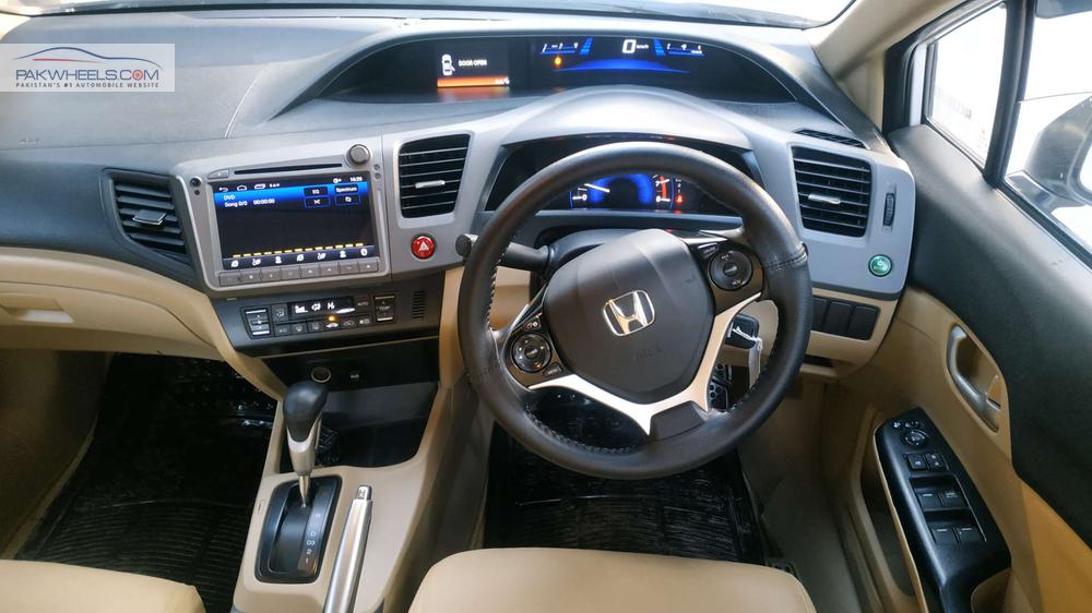 Honda Civic 2015 for Sale in Lahore Honda Civic 2015 for Sale in Lahore Image-8