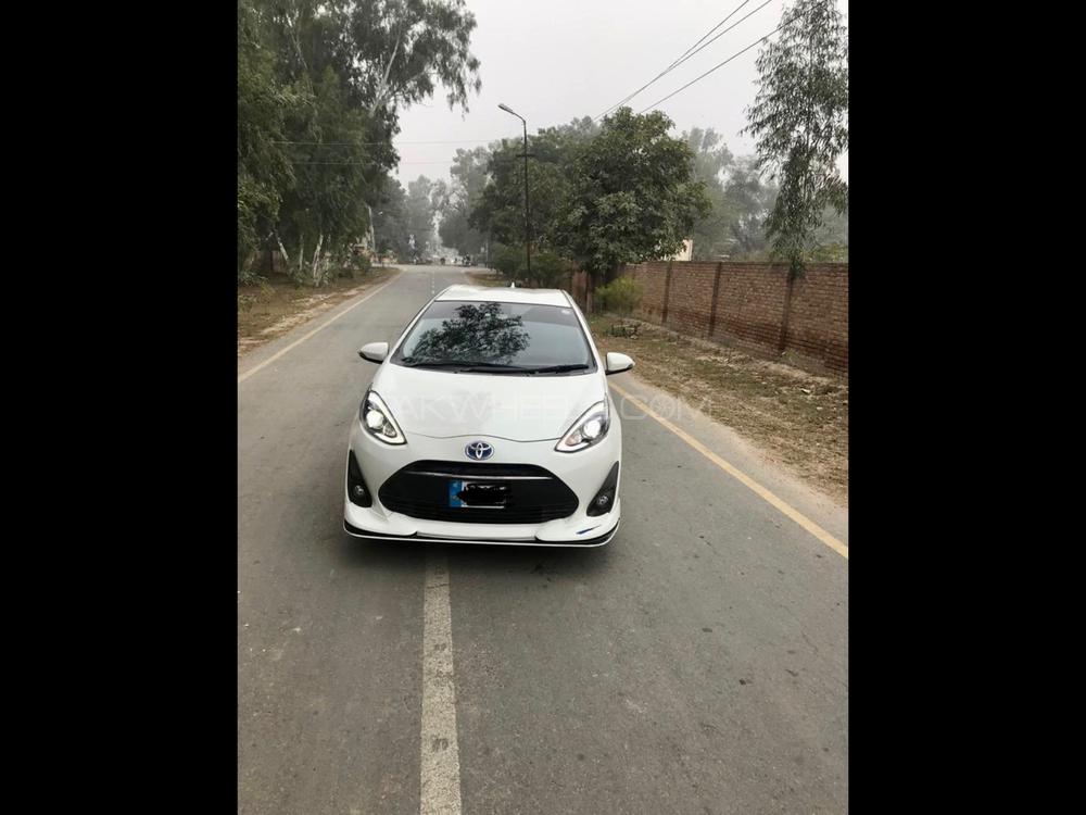 Toyota Aqua 2017 for Sale in Lahore Image-1