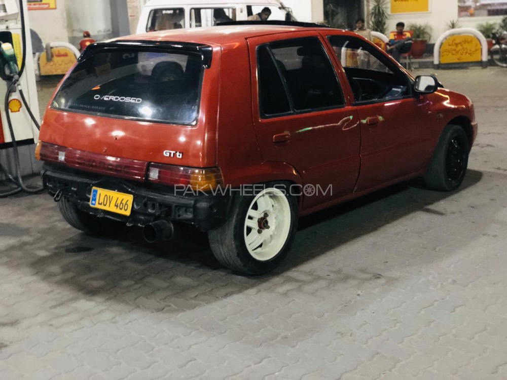 Daihatsu Charade - 1988  Daihatsu Charade - 1988  Image-2