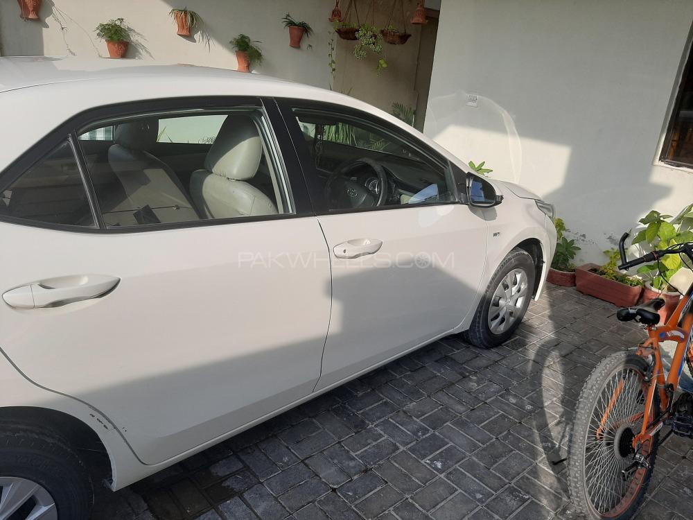 Toyota Corolla 2015 for Sale in Rawalpindi Image-1