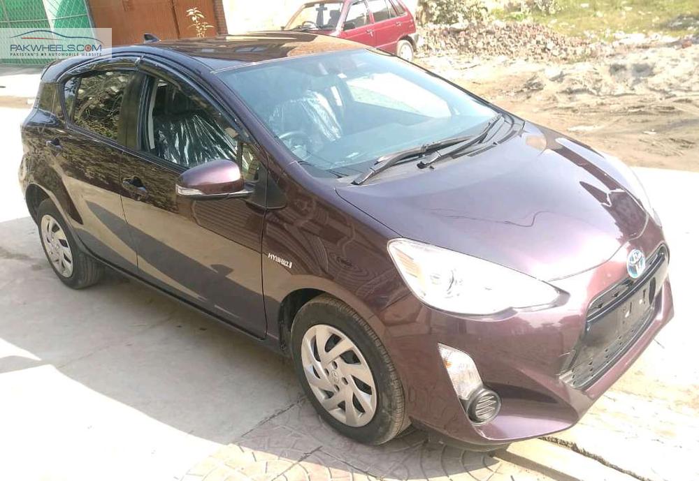 Toyota Aqua 2015 for Sale in Lahore Toyota Aqua 2015 for Sale in Lahore Image-2