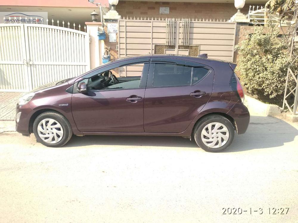 Toyota Aqua 2015 for Sale in Lahore Toyota Aqua 2015 for Sale in Lahore Image-4