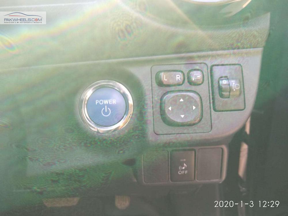 Toyota Aqua 2015 for Sale in Lahore Toyota Aqua 2015 for Sale in Lahore Image-11