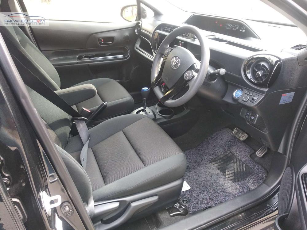 Toyota Aqua 2016 for Sale in Lahore Toyota Aqua 2016 for Sale in Lahore Image-7