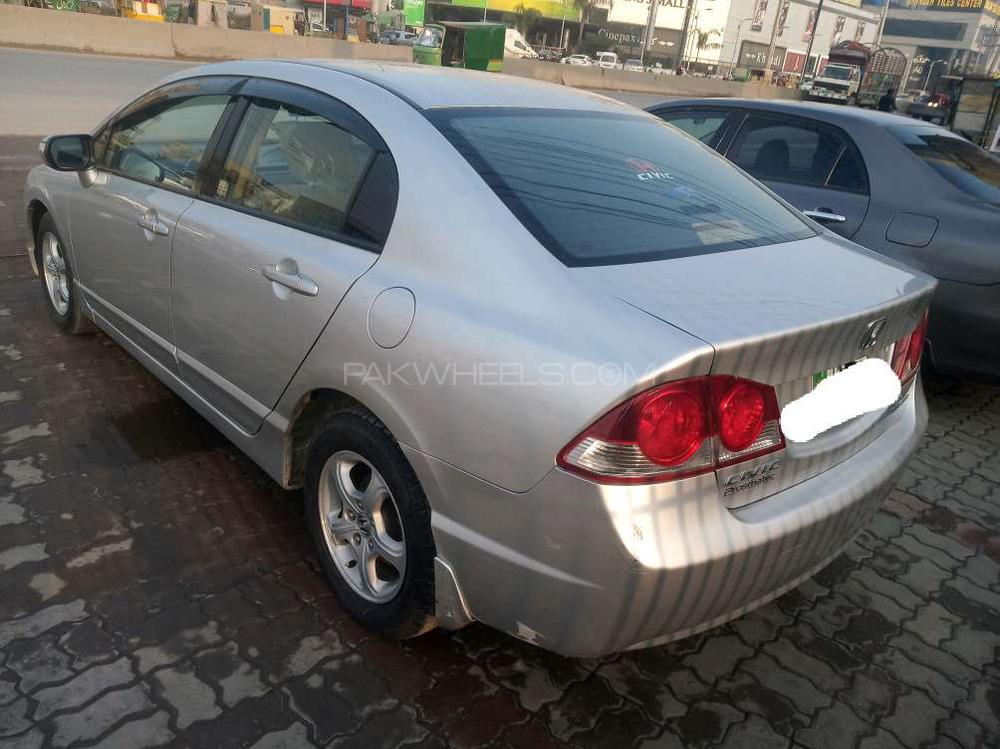 Honda Civic 2010 for Sale in Gujranwala Honda Civic 2010 for Sale in Gujranwala Image-4