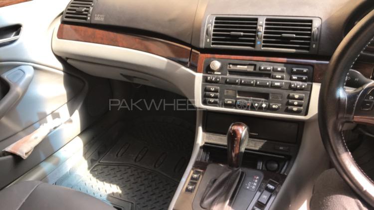 BMW 3 Series 2002 for Sale in Lahore BMW 3 Series 2002 for Sale in Lahore Image-12